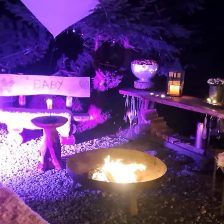 Ib Saentis Chnorz Entire House