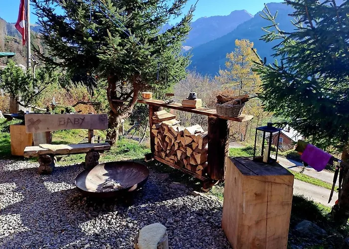 Ib Saentis Chnorz Entire House