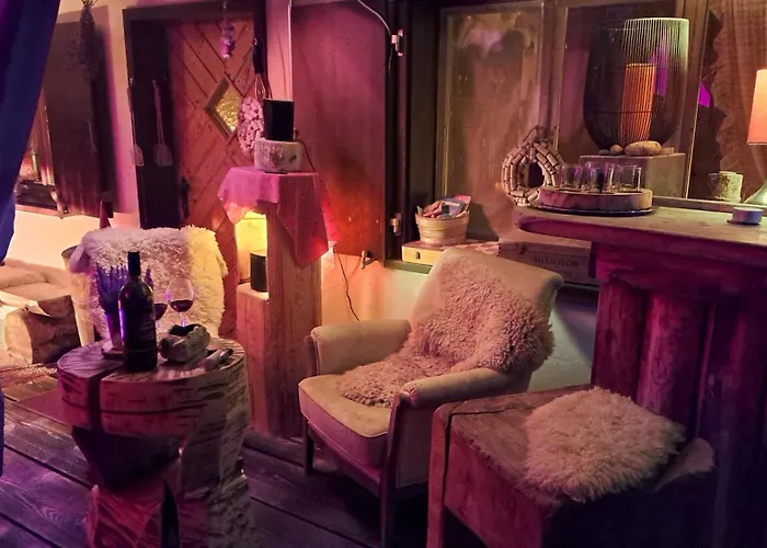 Ib Saentis Chnorz Entire House