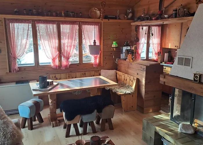 Ib Saentis Chnorz Entire House *